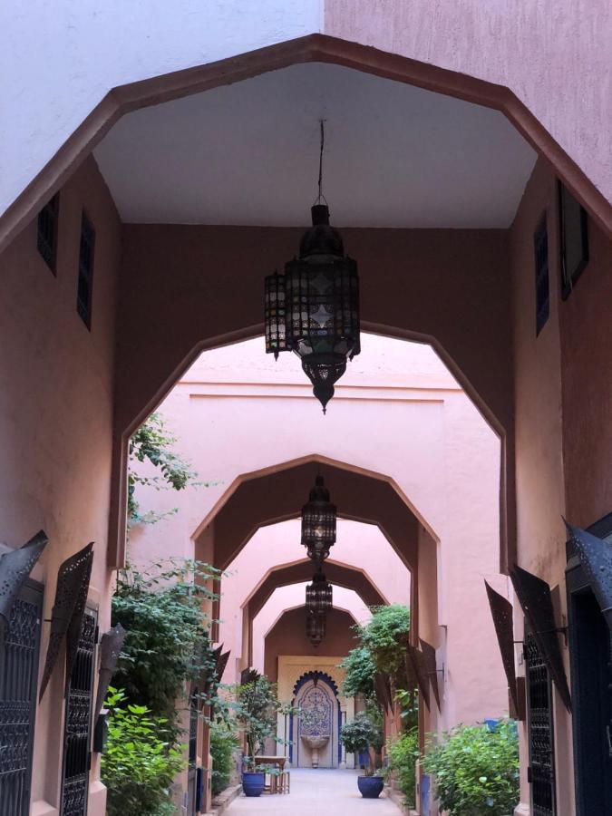 Riad Ramona Lqariya Seyaheya マラケシュ エクステリア 写真