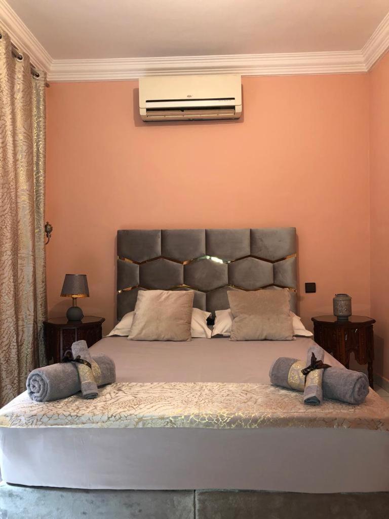 Riad Ramona Lqariya Seyaheya マラケシュ 部屋 写真