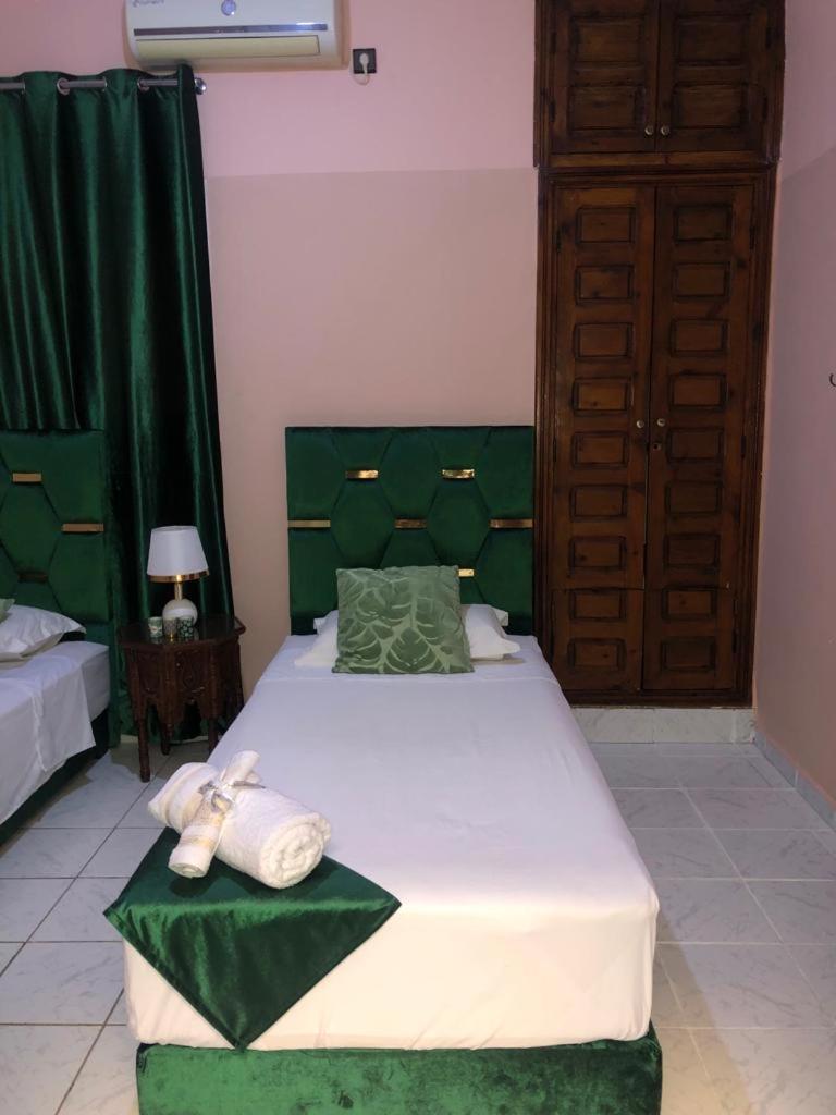 Riad Ramona Lqariya Seyaheya マラケシュ 部屋 写真